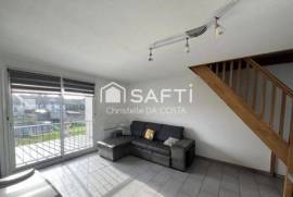 Maison individuelle sur sous sol total surélevé