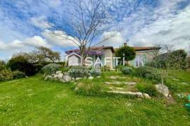 Proche Nérac, maison de Plain-pied d'environ 138 m² habitables sur un terrain de 3073 m²