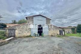 BÂTISSE EN PIERRE A RÉNOVER A NIORT ACCES SEVRE