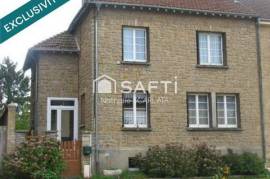 Maison familiale avec 3 chambres et jardin de 700 m²