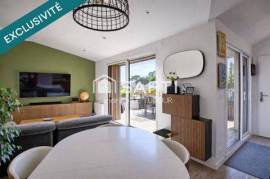 Appartement T4 en duplex avec terrasse et garage