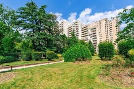 T3 avec Balcon, ascenseur, cave et place de parking
