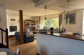 Belle Maison familiale proche du bourg