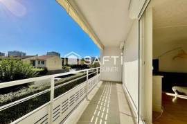 Grand T3 lumineux avec grand balcon, au calme