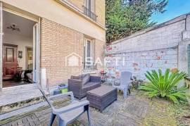 Appartement avec terrasse proche RER A