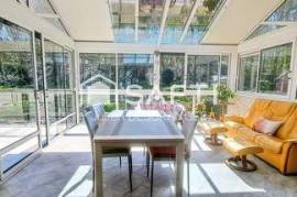 Contemporaine 5 chambres sur un terrain de 3002m²