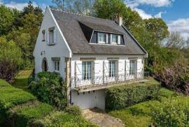 Maison familiale avec sous-sol complet, 4 chambres, à 2 pas du centre de Paramé !