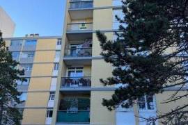 6? étage avec ascenseur, Balcon, Cave, Potentiel
