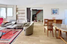 Grand espace, 5 chambres à visiter au plus vite !