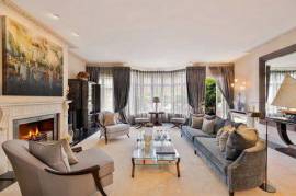 Elegant and was 2 town houses and now a flat