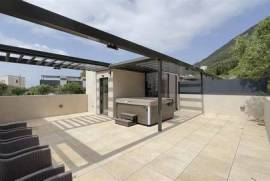 Beautiful 4 bedroom house in North Gorge, Gibraltar