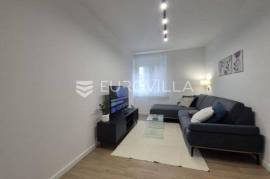 Osijek, City Center, a new and fully furnished one-bedroom apartment of 55 m² is available for rent