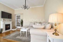 Split, Gripe, beautifully furnished two-bedroom apartment for long-term rent
