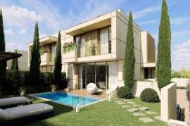 Building plot for a detached house with a swimming pool in Maia