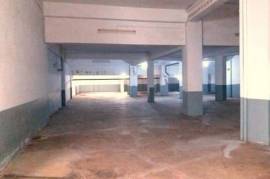 Parking with 787m² located in the center of Carvoeiro, Lagoa