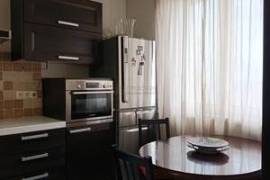 Продам многокомнатную квартиру, Беловежская ул, 17к2, Москва г