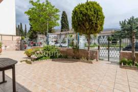 Building 232 sq.m for sale