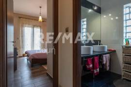 Building 232 sq.m for sale