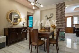 Building 232 sq.m for sale