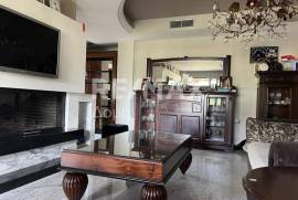 Maisonette 245 sq.m for sale