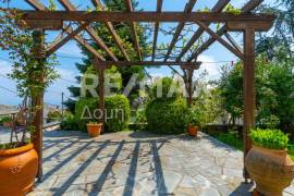 House 324 sq.m for sale