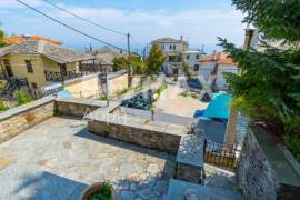 House 324 sq.m for sale