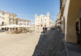 Restaurants / Bars / Shops  Évora Centro Histórico de Évora
