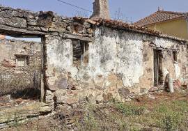Renovation Opportunity in Alvorninha, Caldas da Rainha