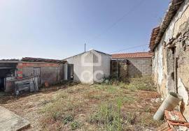 Renovation Opportunity in Alvorninha, Caldas da Rainha