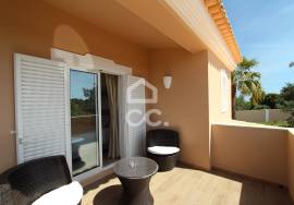 3 + 1 bedroom villa with high profitability potential in Armação de Pêra - Algarve 3 + 1 bedroom villa with high profitability potential in Armação de Pêra - Algarve
