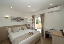 3 + 1 bedroom villa with high profitability potential in Armação de Pêra - Algarve 3 + 1 bedroom villa with high profitability potential in Armação de Pêra - Algarve
