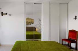 1+1 bedroom apartment in Albufeira near Forte de São João beach.