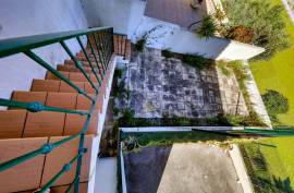1+1 bedroom apartment in Albufeira near Forte de São João beach.