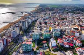 Land for Construction of 46 Apartments in Quarteira