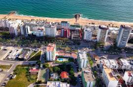 Land for Construction of 46 Apartments in Quarteira