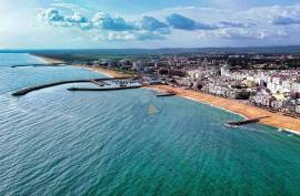 Land for Construction of 46 Apartments in Quarteira