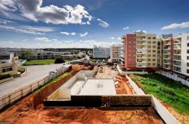2 bedroom apartment with garage in Portimão