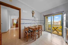 2 bedroom apartment with garage in Portimão
