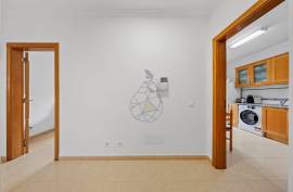 2 bedroom apartment with garage in Portimão