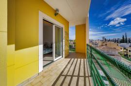 2 bedroom apartment with garage in Portimão