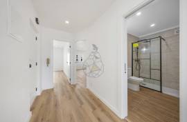Refurbished 2 Bedroom Apartment with Balconies in Portimão