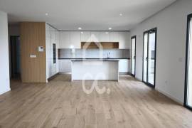 New and ready to move in 3 bedroom apartment in Condeixa