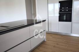 New and ready to move in 3 bedroom apartment in Condeixa