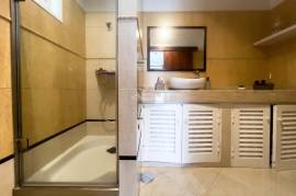 Impeccable and Furnished 2 Bedrooms in Private Condominium – Santa Quitéria