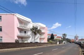 Impeccable and Furnished 2 Bedrooms in Private Condominium – Santa Quitéria