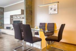 Impeccable and Furnished 2 Bedrooms in Private Condominium – Santa Quitéria