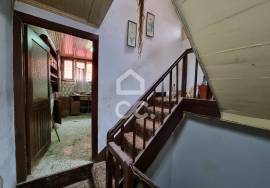 3-storey building for reconstruction in the Historic Area of Chaves