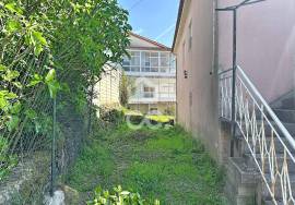 Villa with Great Potential and Countryside and City Views