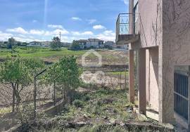 Villa with Great Potential and Countryside and City Views