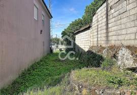 Villa with Great Potential and Countryside and City Views